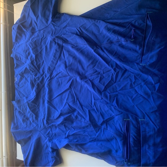 Scrubstar top - Picture 2 of 2